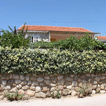 Double 6734b 3* Sućuraj